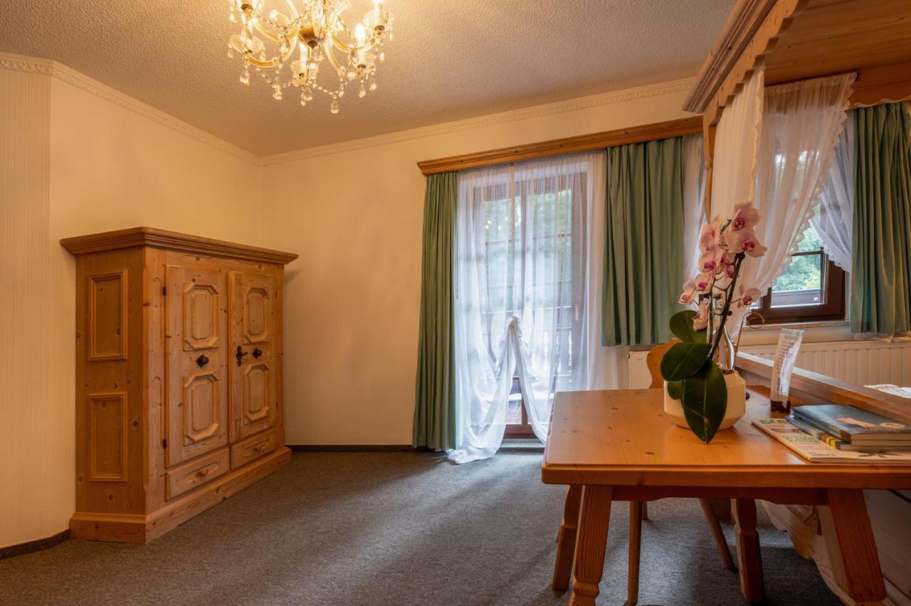 Zur Margarethenmuehle - Landgasthof Und Waldhotel Rosswein Exteriér fotografie